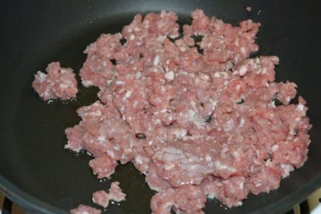 Вкусная тушеная капуста с фаршем.