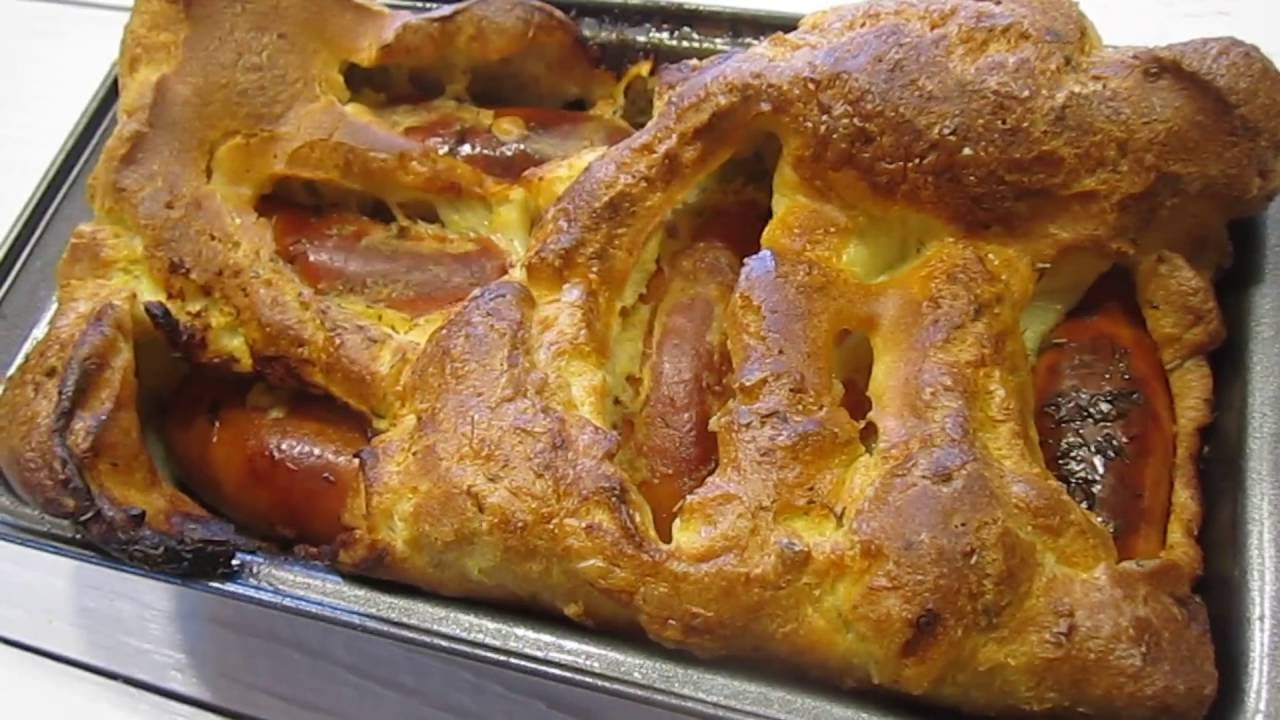 Жаба в норке