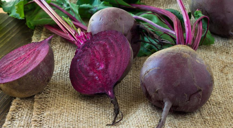 11 продуктов, которые стоит включить в рацион женщинам 50-ти лет