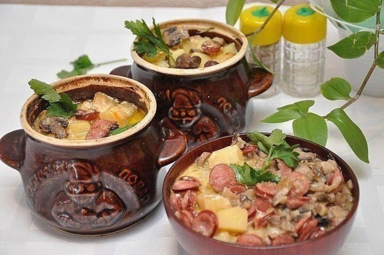Блюда в горшочке — 9 отличных рецептов