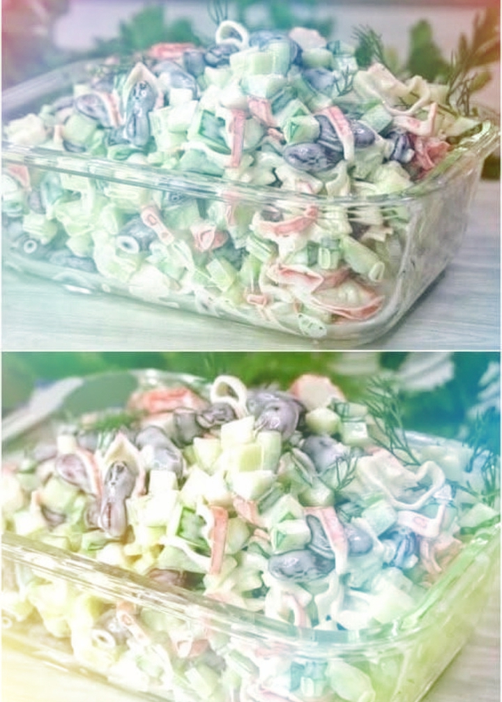 Салат «на скорую руку». Рецептом поделилась подписчица. Вкусно и просто! 