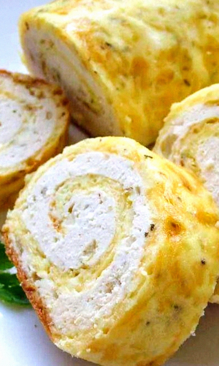 Сырный рулет с курицей Сырный рулет с курицей