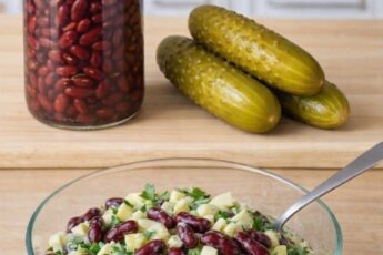 САЛАТ ЭКОНОМНЫЙ от которого не могу отказаться! Очень вкусный, готовлю из простых продуктов!